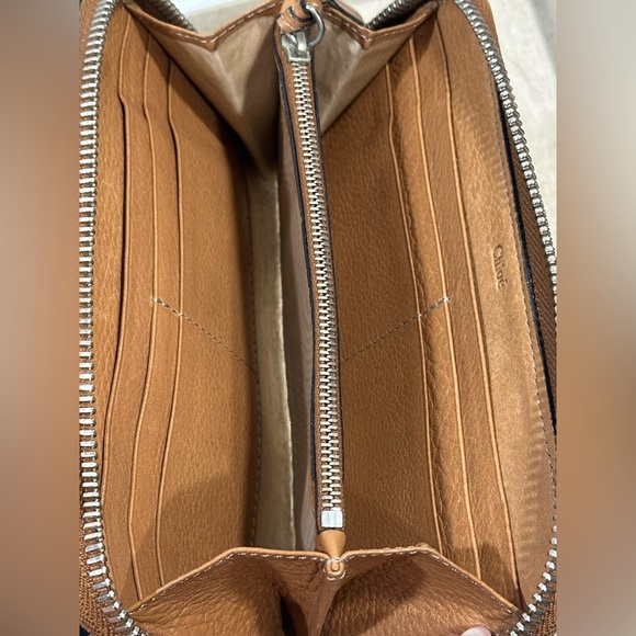 Chloé Paddington Leather Wallet/Clutch with Signature Gold-Tone Padlock and Key - Picture 7 of 10